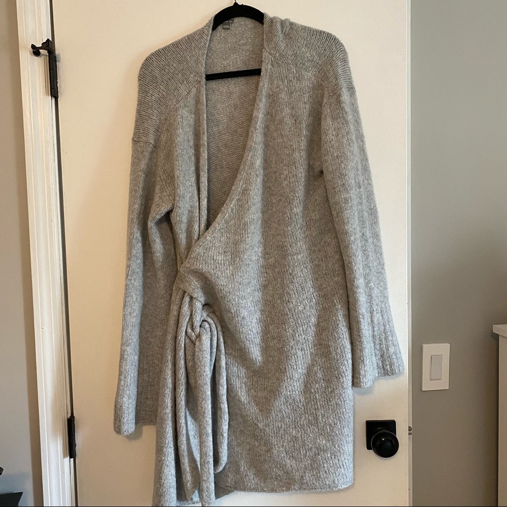 Aerie gray wrap tie dress- NEVER WORN!